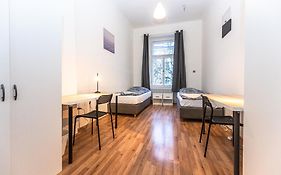 Legerova Apartments