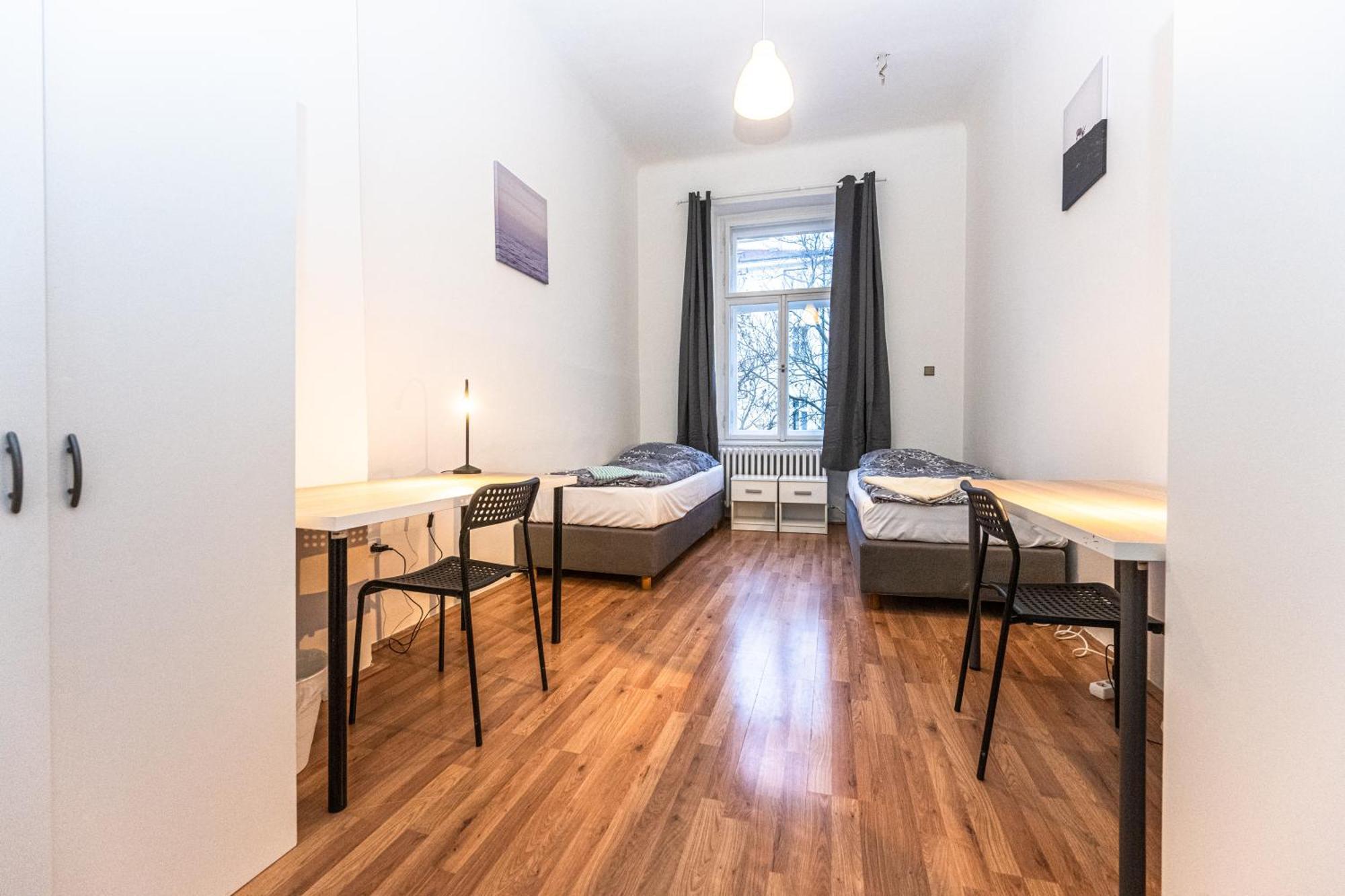 Legerova Apartments Praag Buitenkant foto